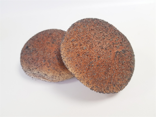 Tarwebolletje Met Maanzaad